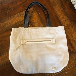 Lululemon Gray Out and About Tote